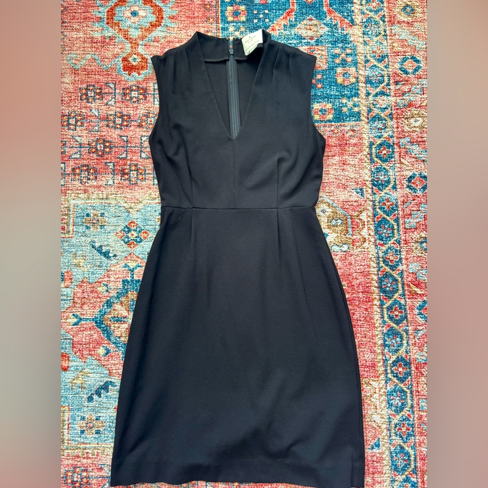 Kate Spade V-neck little black dress size 4